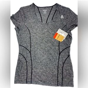 Reebok Active tee size Large